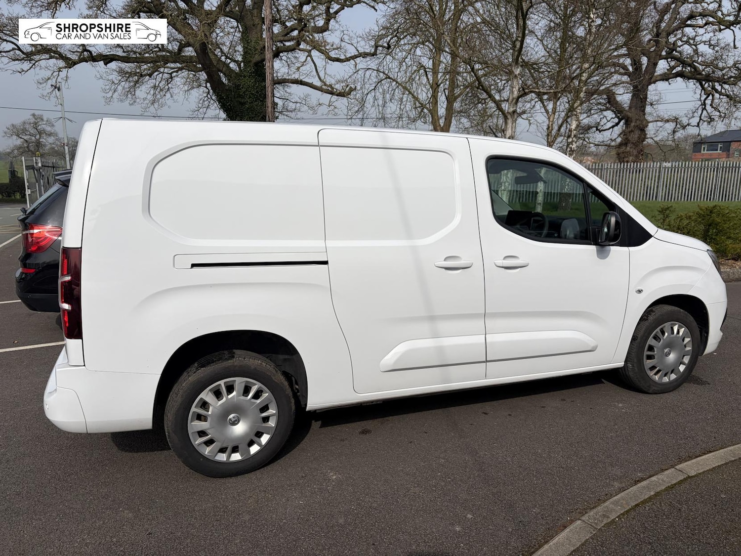 Used Vauxhall Combo 2023 for sale - 77975667: Photo 4