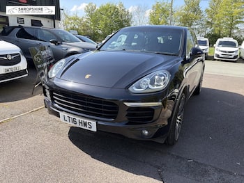 Used Porsche Cayenne 2016 for sale - 79661445: Photo