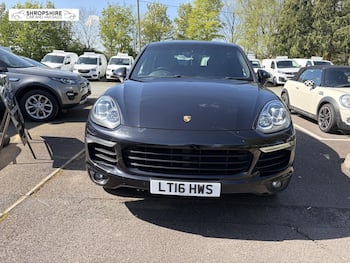 Used Porsche Cayenne 2016 for sale - 79661445: Photo