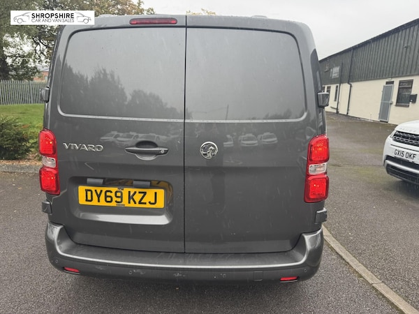 Used Vauxhall Vivaro 2020 for sale - 76017021: Photo 5