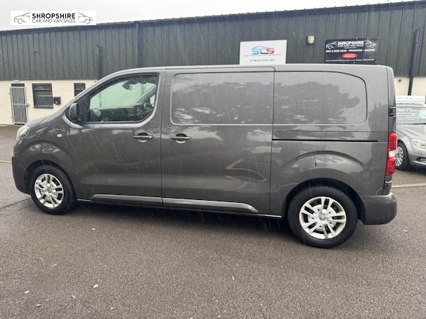Used Vauxhall Vivaro 2020 for sale - 76017021: Photo 7