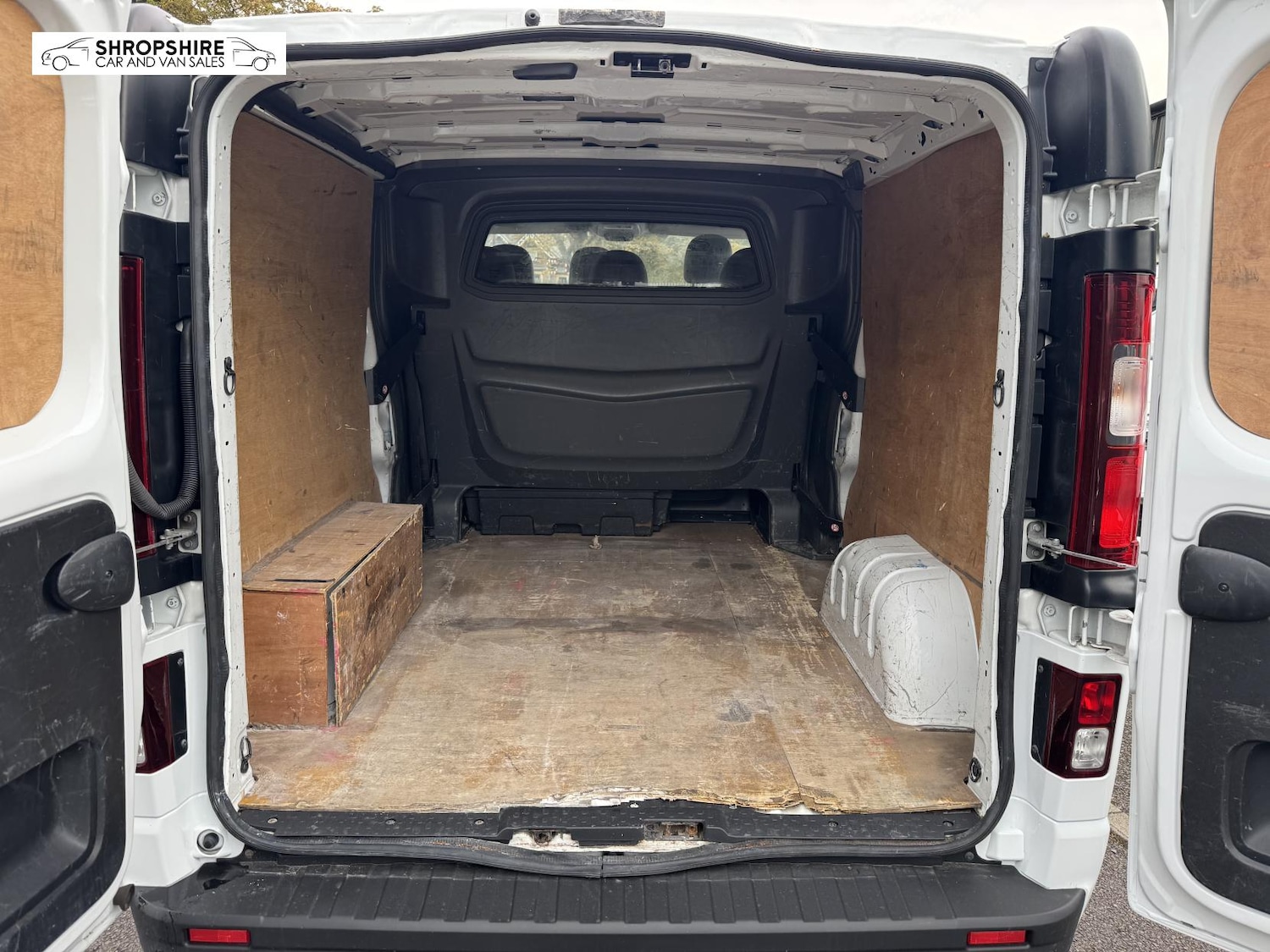 Used Vauxhall Vivaro 2018 for sale - 77323677: Photo 11