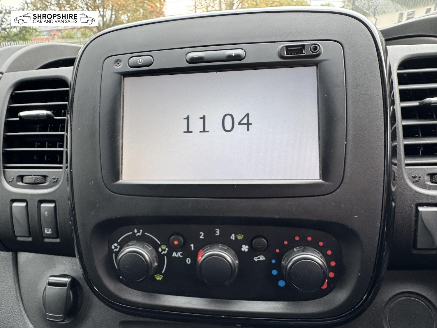 Used Vauxhall Vivaro 2018 for sale - 77323677: Photo 16