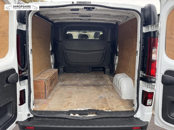 Used Vauxhall Vivaro 2018 for sale - 76089205: Photo 11