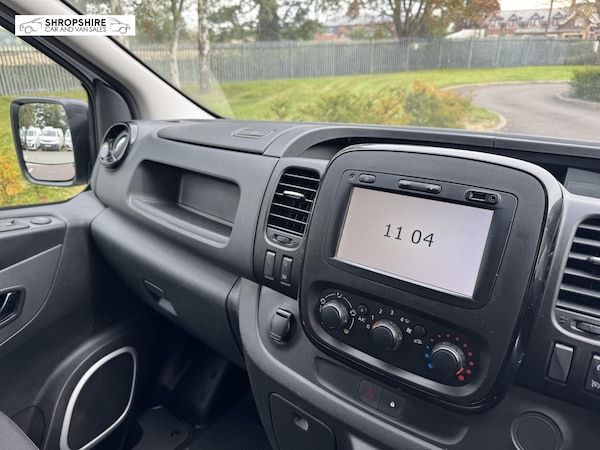 Used Vauxhall Vivaro 2018 for sale - 76089205: Photo 14
