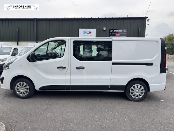 Used Vauxhall Vivaro 2018 for sale - 76089205: Photo 2