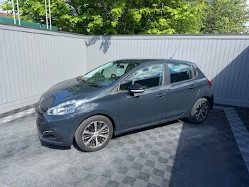 Used Peugeot 208 2016 for sale - 78544482: Photo