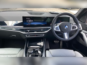 Used BMW X7 2025 for sale - 77033349: Photo