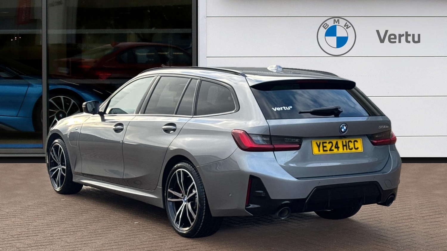 Used BMW 3 Series 2024 for sale - 76669103: Photo 2