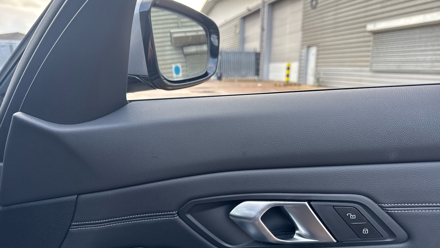 Used BMW 3 Series 2024 for sale - 76669103: Photo 20