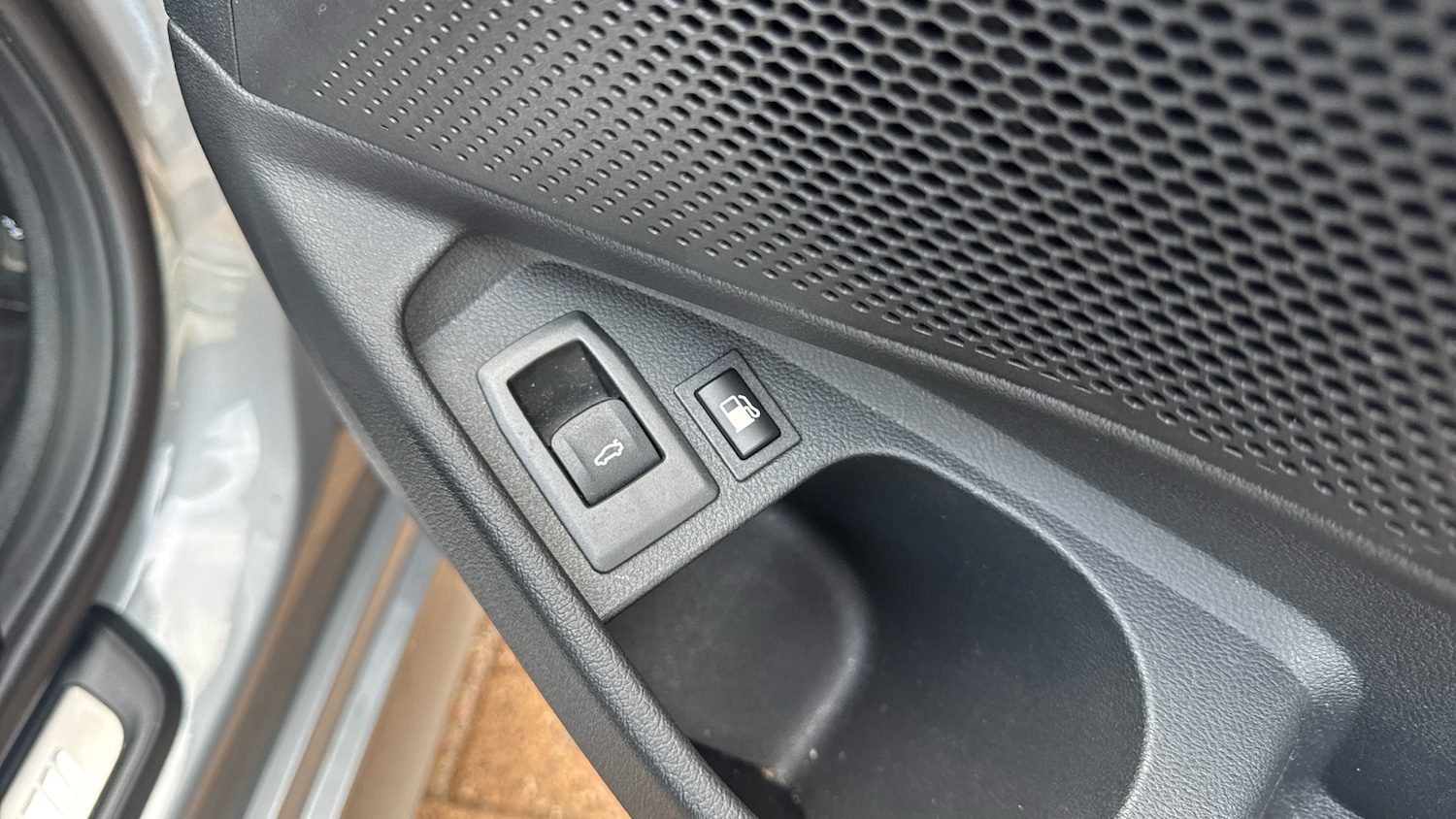 Used BMW 3 Series 2024 for sale - 76669103: Photo 25