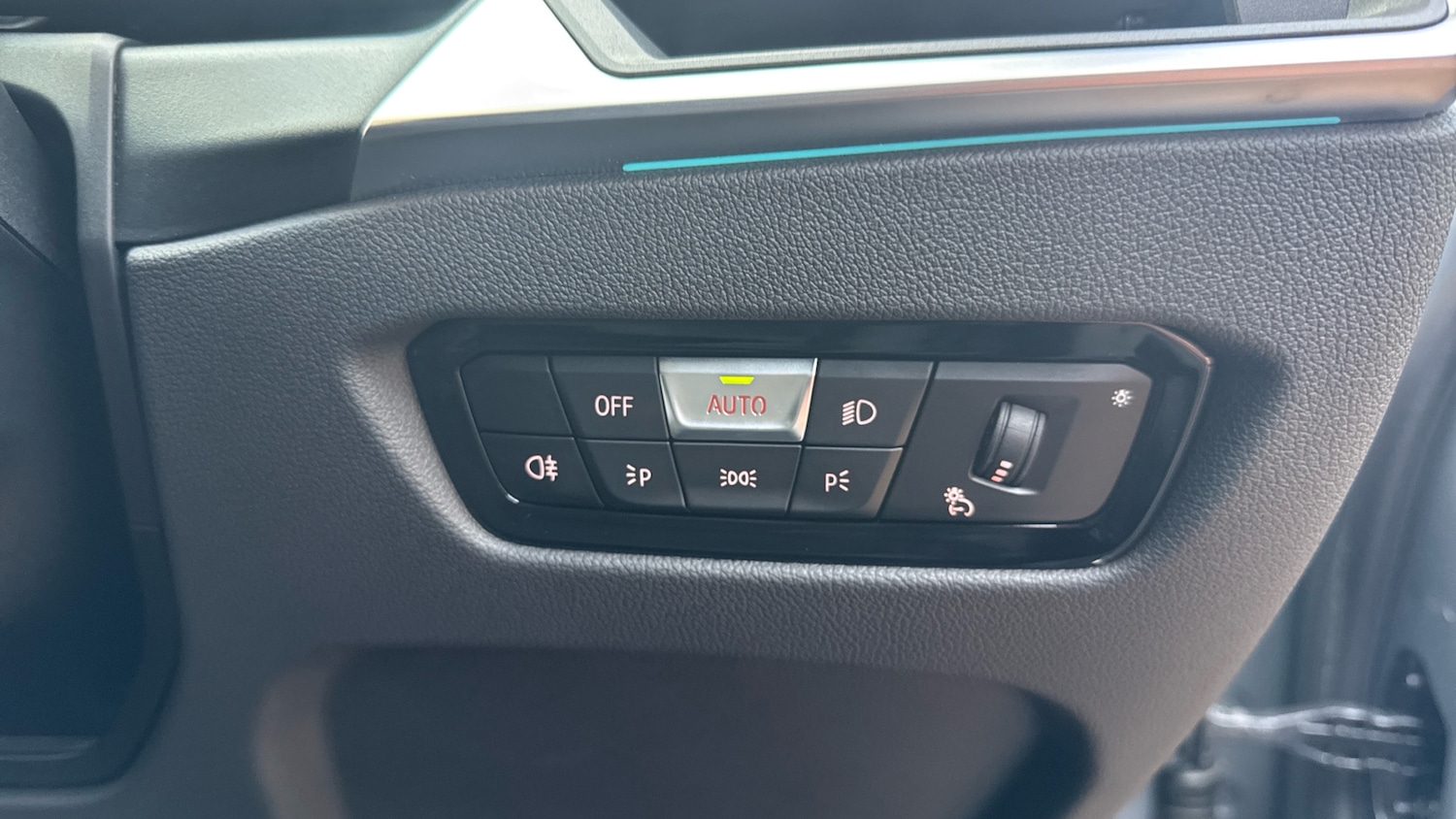 Used BMW 3 Series 2024 for sale - 76669103: Photo 27