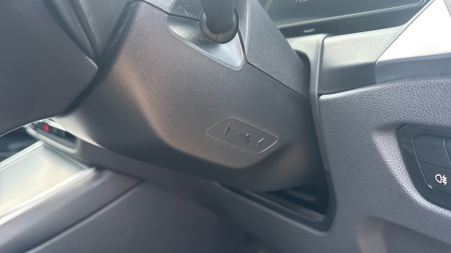 Used BMW 3 Series 2024 for sale - 76669103: Photo 28