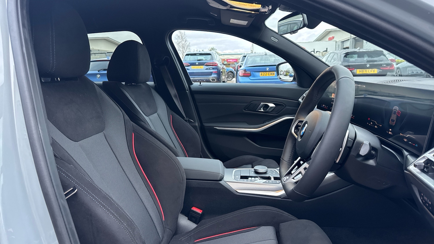 Used BMW 3 Series 2025 for sale - 77434548: Photo 11