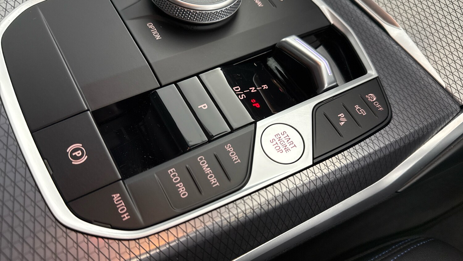 Used BMW 3 Series 2024 for sale - 77492460: Photo 19