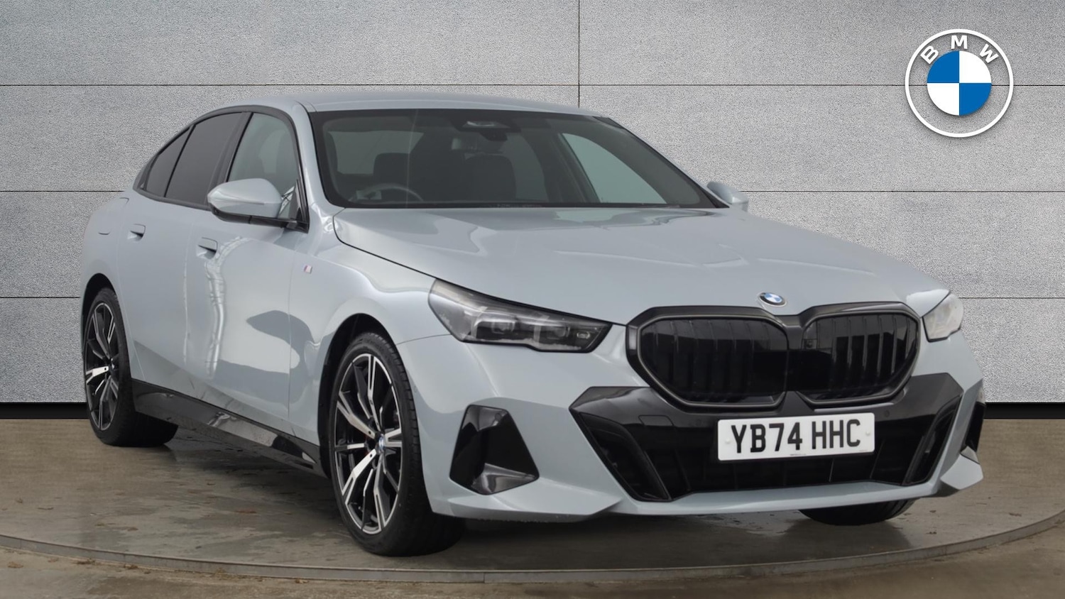 Used BMW 5 Series 2024 for sale - 76709996: Photo 1