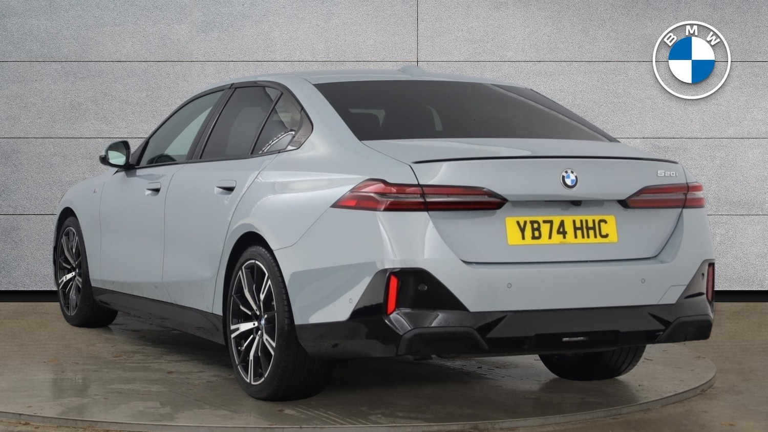 Used BMW 5 Series 2024 for sale - 76709996: Photo 2