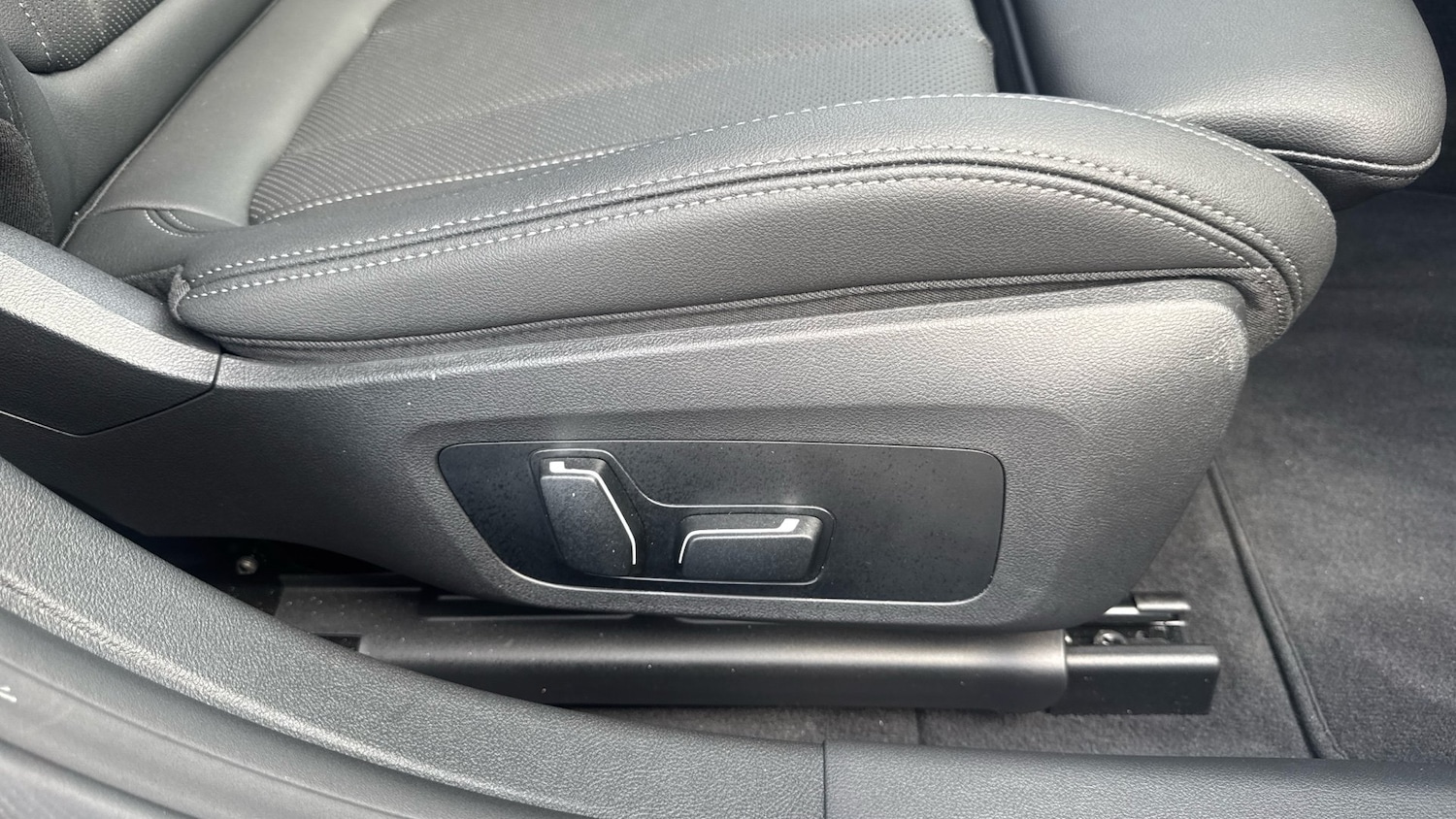 Used BMW i4 2025 for sale - 76161845: Photo 49