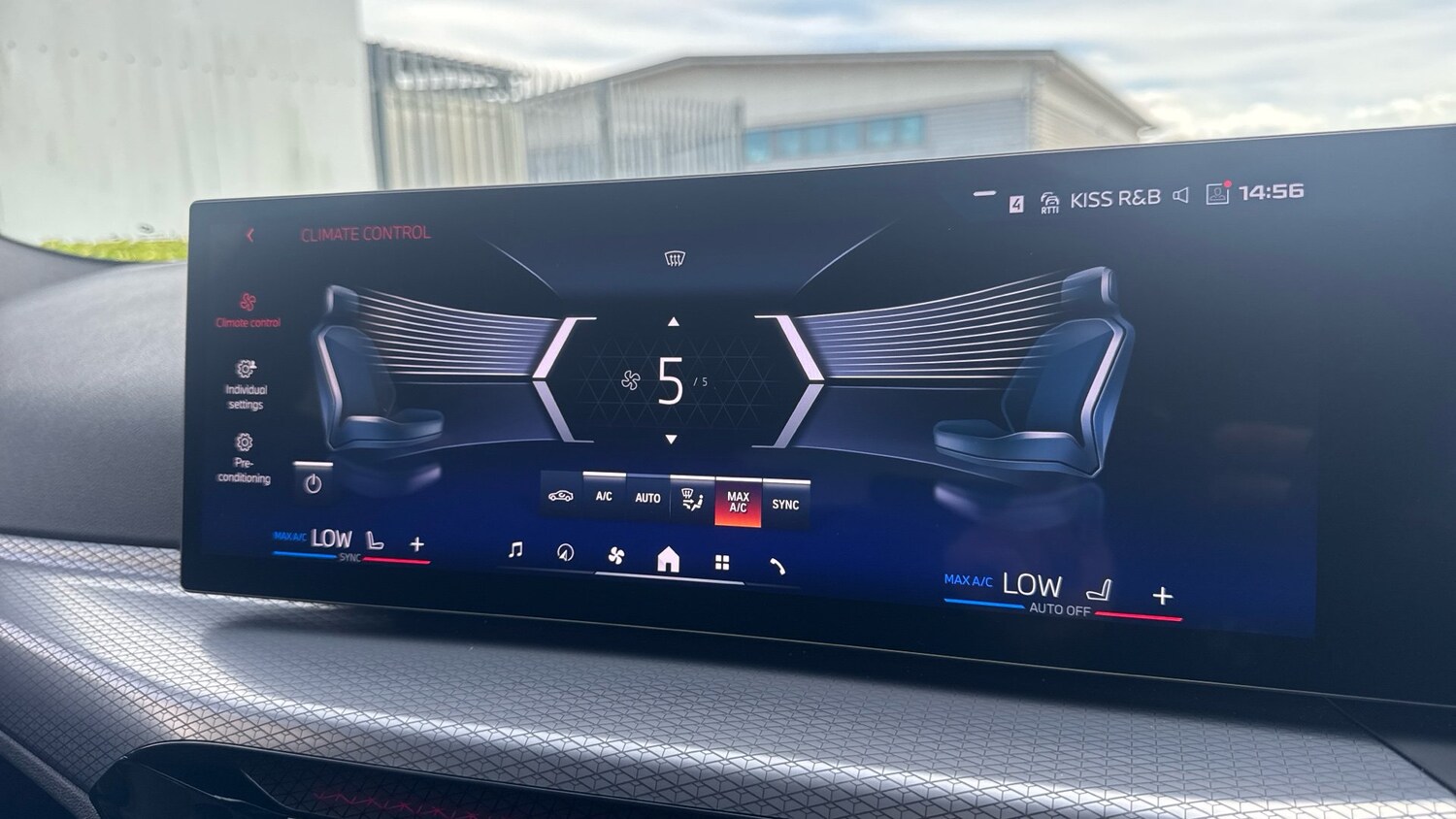 Used BMW i4 2025 for sale - 76161845: Photo 61