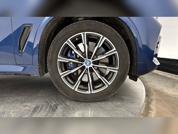 Used BMW X5 2022 for sale - 76332019: Photo