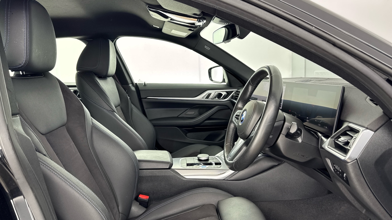 Used BMW i4 2024 for sale - 77179893: Photo 11