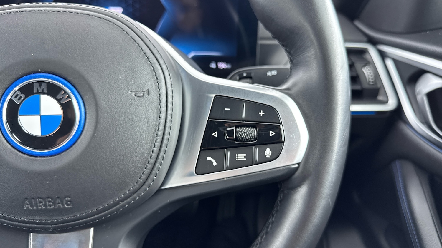 Used BMW i4 2024 for sale - 77179893: Photo 18