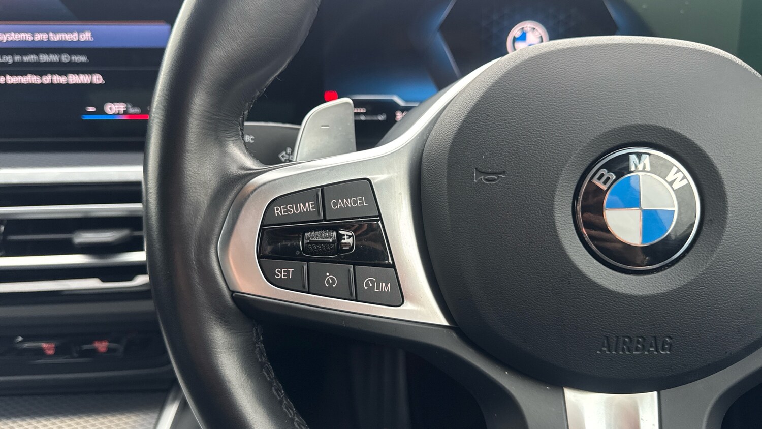 Used BMW 3 Series 2024 for sale - 77893224: Photo 17