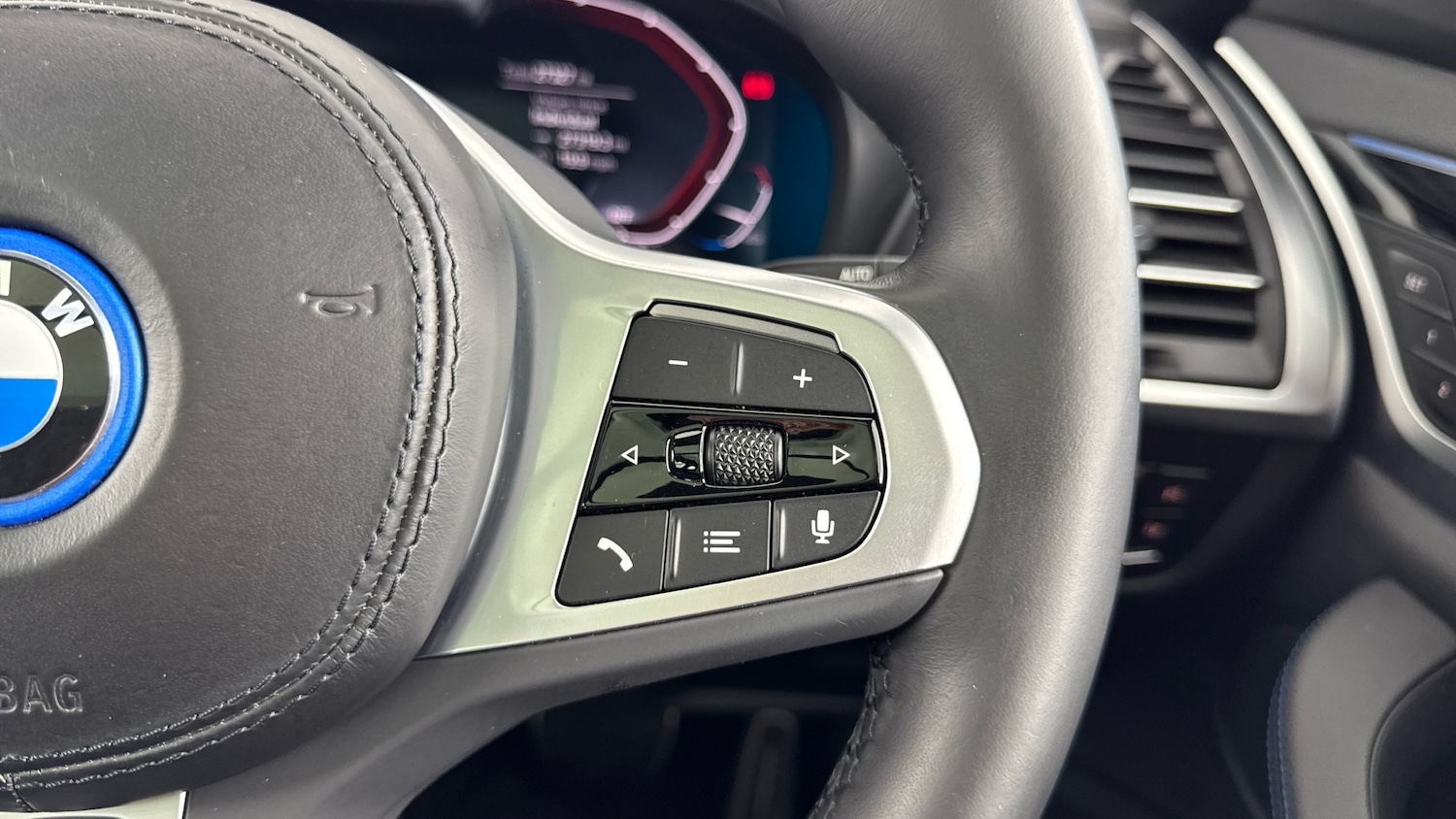 Used BMW iX3 2022 for sale - 76640767: Photo 32