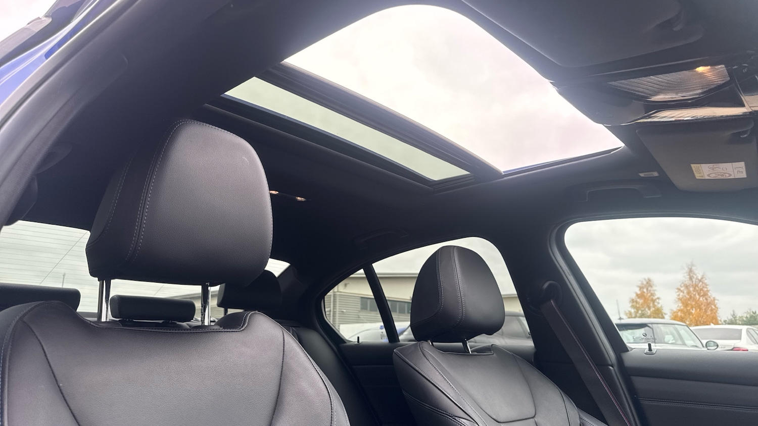 Used BMW 3 Series 2023 for sale - 76277087: Photo 33