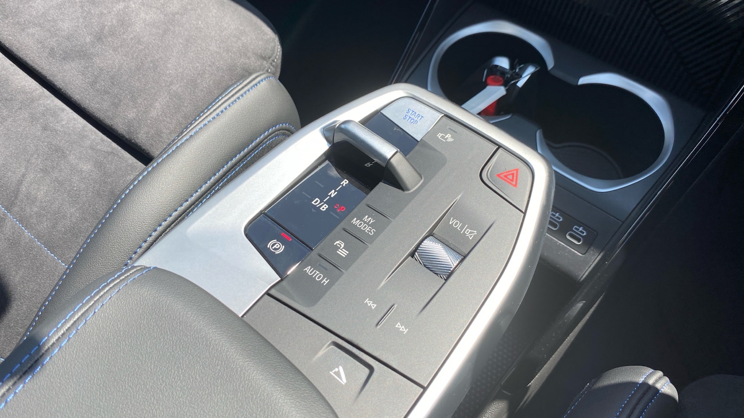 Used BMW iX1 2025 for sale - 76102786: Photo 10