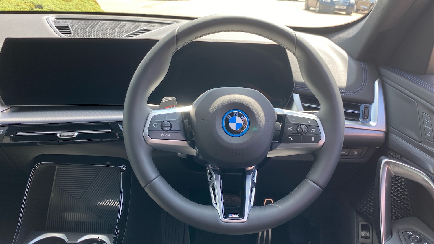 Used BMW iX1 2025 for sale - 76102786: Photo 5