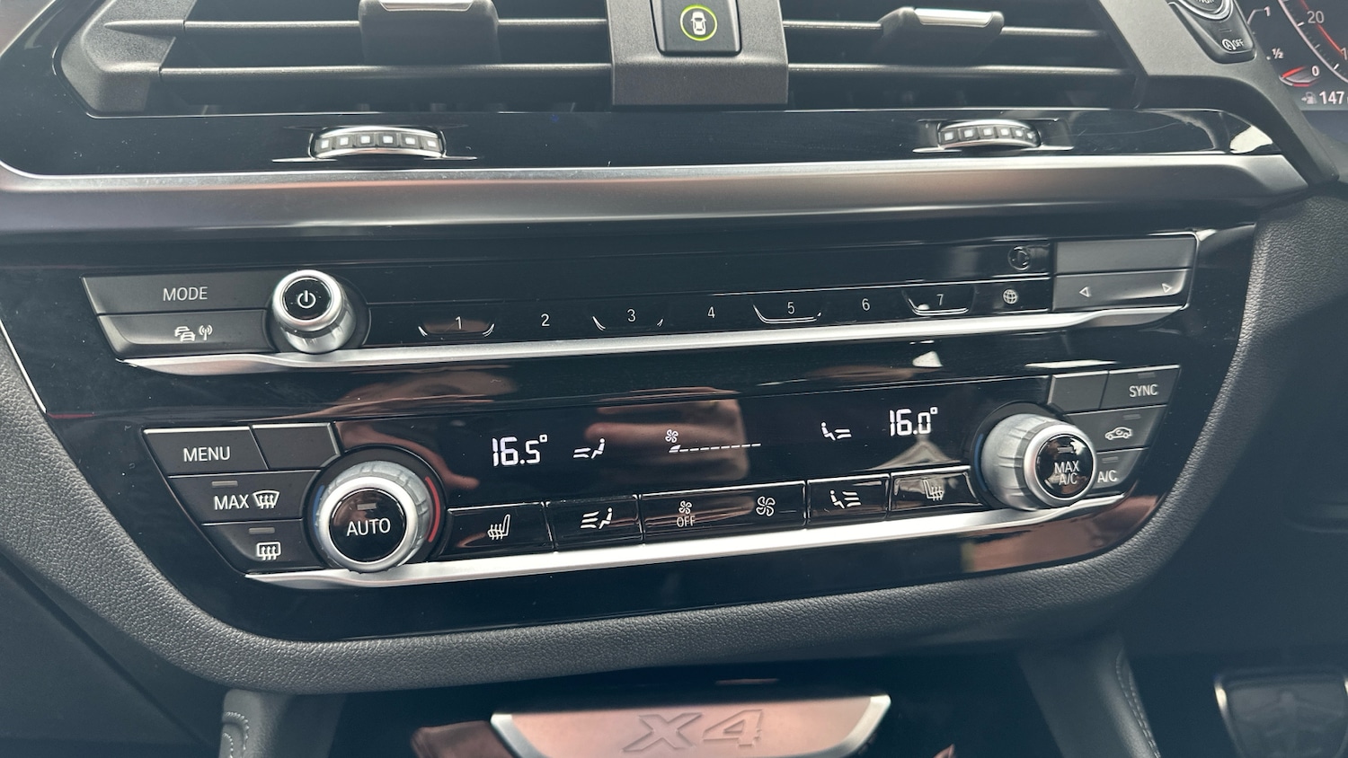 Used BMW X4 2019 for sale - 76882333: Photo 29