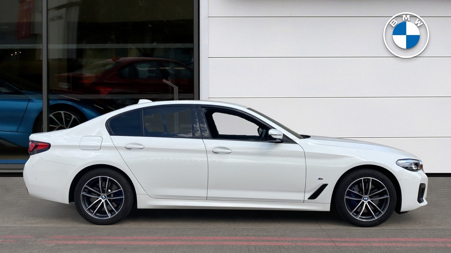 Used BMW 5 Series 2021 for sale - 77609797: Photo 3