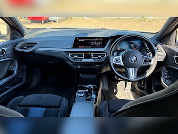 Used BMW 1 Series 2019 for sale - 78402352: Photo