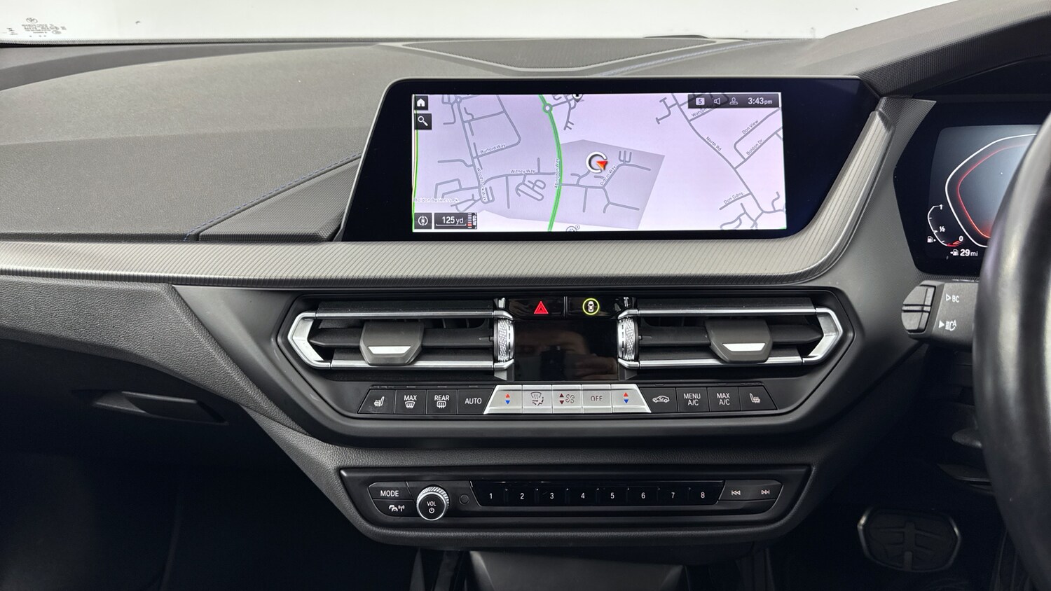 Used BMW 1 Series 2023 for sale - 77845157: Photo 8