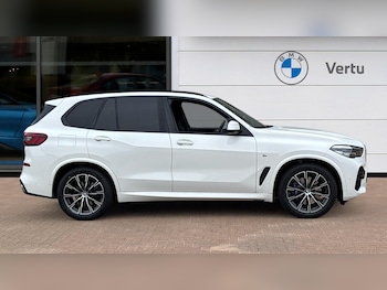 Used BMW X5 2022 for sale - 76252282: Photo