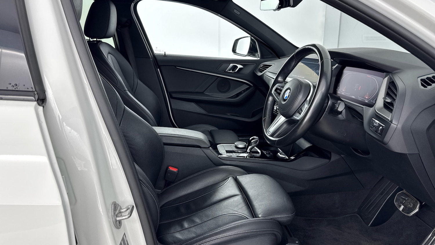 Used BMW 1 Series 2023 for sale - 77504006: Photo 11