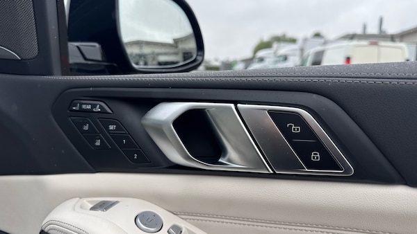 Used BMW X7 2025 for sale - 76102799: Photo 25