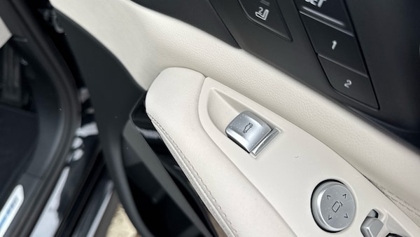 Used BMW X7 2025 for sale - 76102799: Photo 27