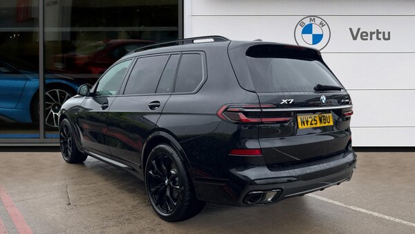 Used BMW X7 2025 for sale - 76102799: Photo 2
