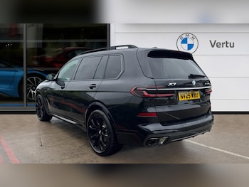 Used BMW X7 2025 for sale - 76102799: Photo