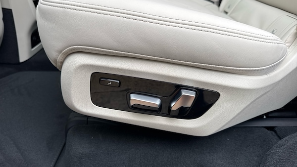Used BMW X7 2025 for sale - 76102799: Photo 37