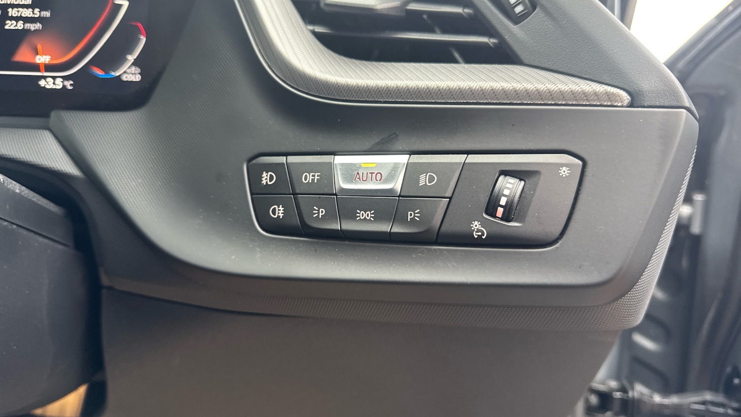 Used BMW 1 Series 2022 for sale - 77127280: Photo 25