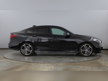 Used BMW 2 Series 2021 for sale - 76428580: Photo