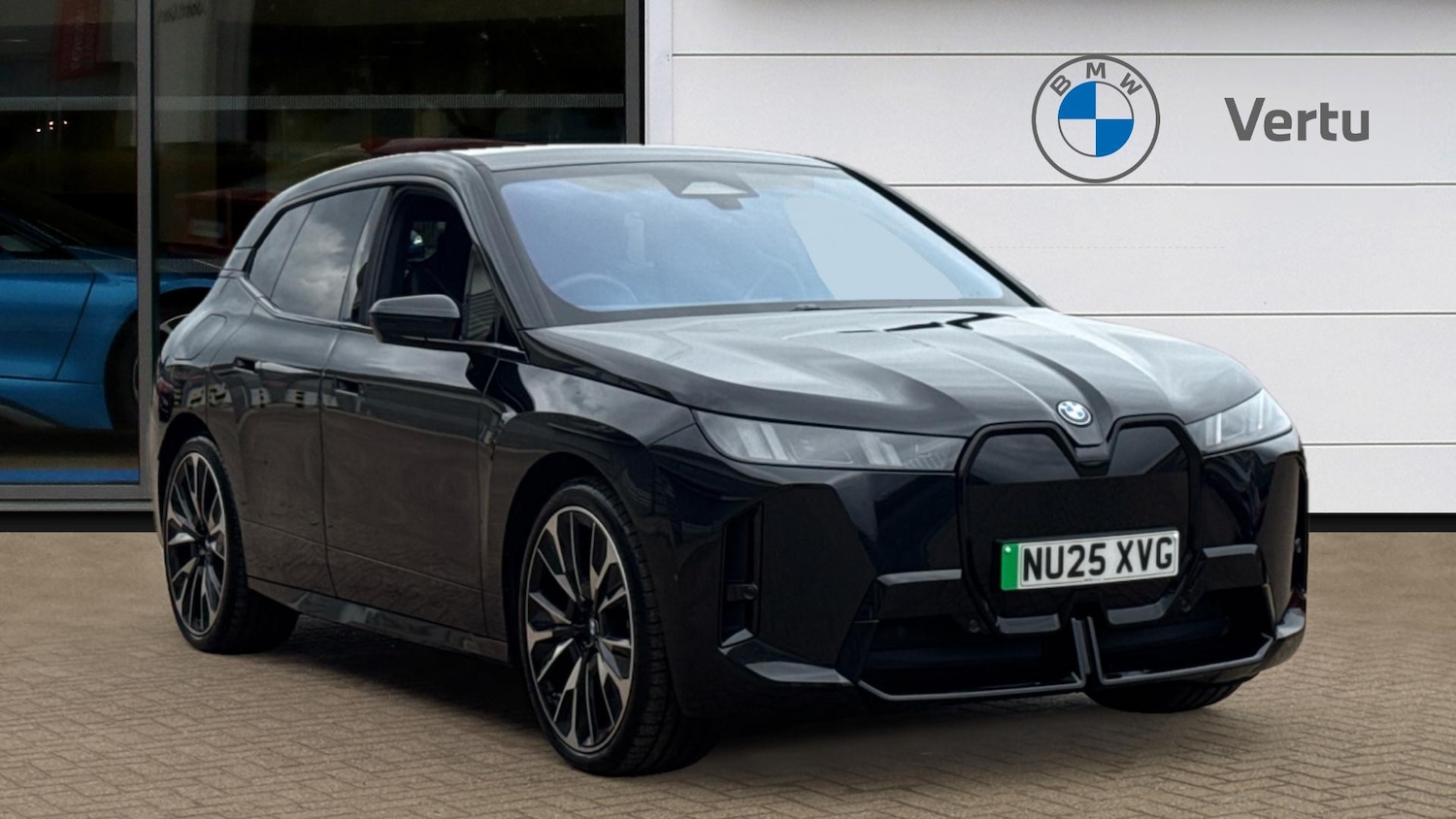 Used BMW iX 2025 for sale - 76026963: Photo 1