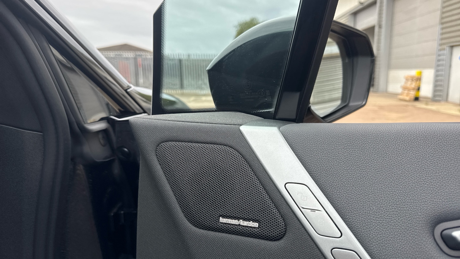 Used BMW iX 2025 for sale - 76026963: Photo 20