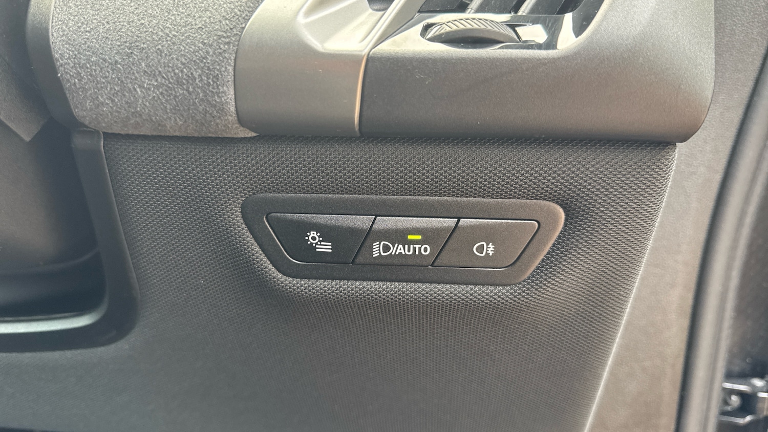 Used BMW iX 2025 for sale - 76026963: Photo 27