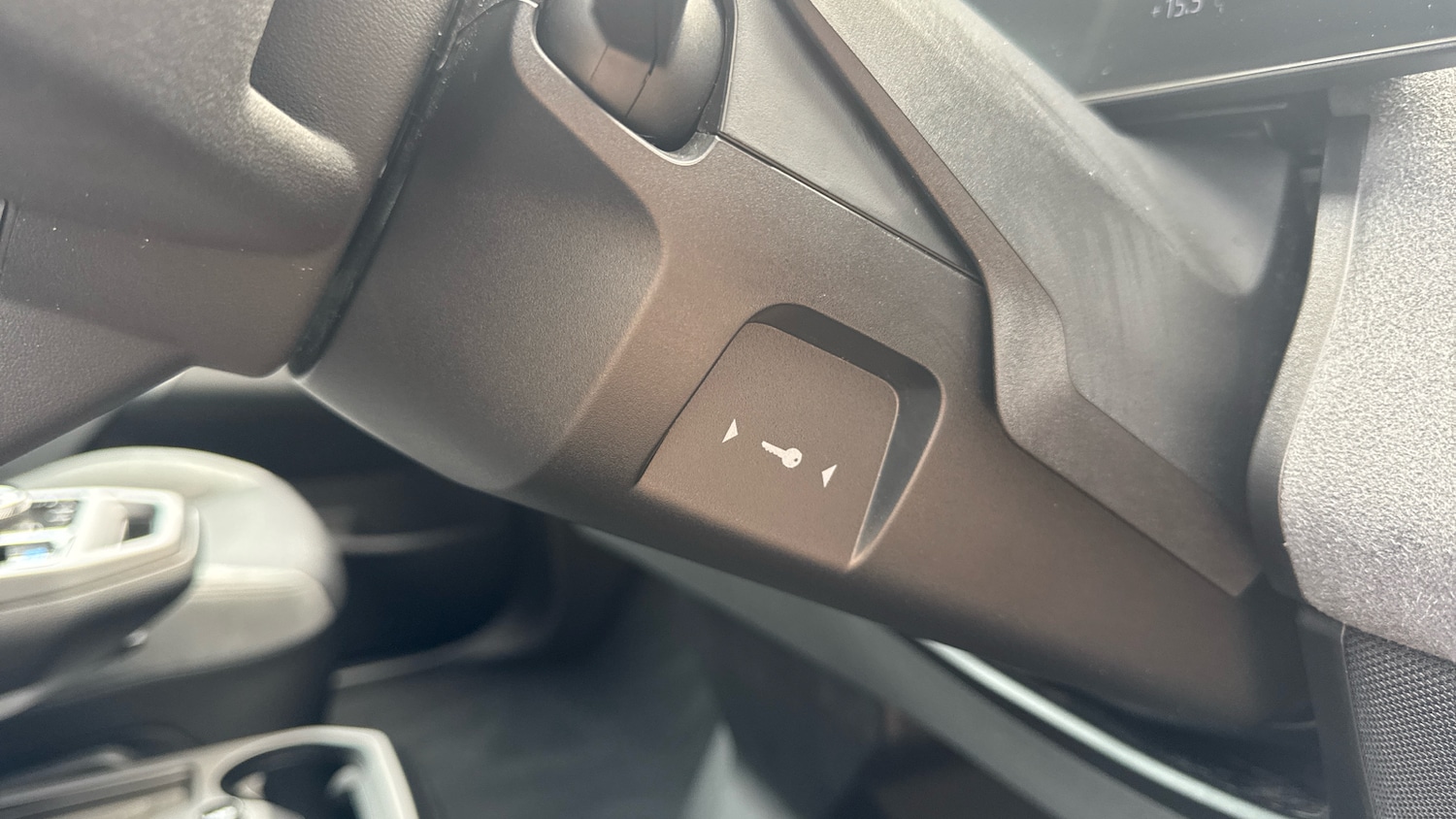 Used BMW iX 2025 for sale - 76026963: Photo 28