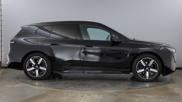 Used BMW iX 2022 for sale - 76234561: Photo 3