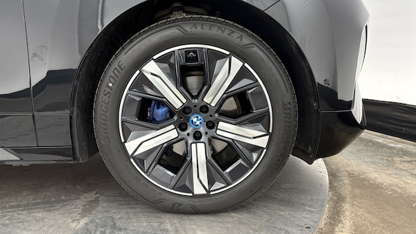 Used BMW iX 2022 for sale - 76234561: Photo 4